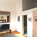 Solar Dos Mouros בית הארחה