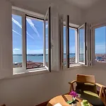 Solar Dos Mouros 4* Lisboa