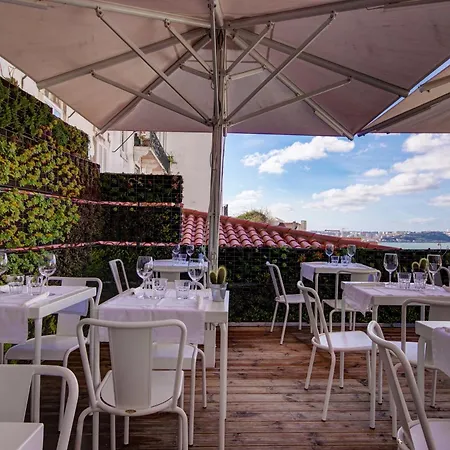 Solar Dos Mouros Pensjonat Lizbona