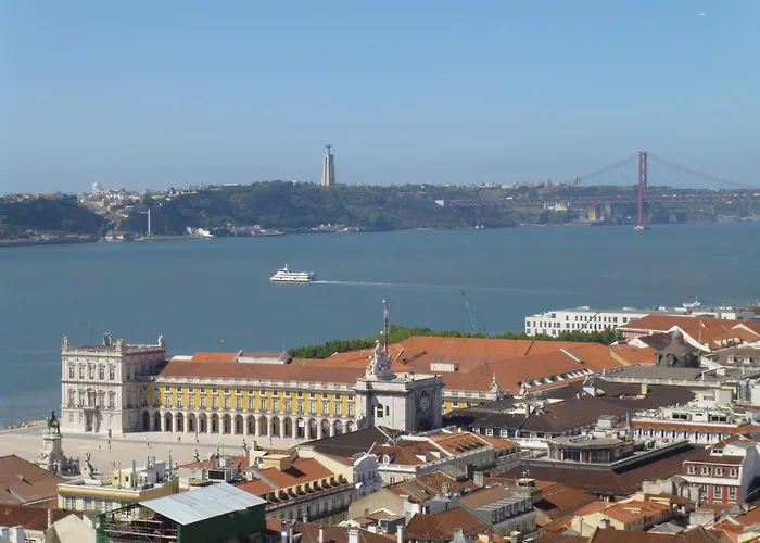 Πανσιόν Solar Dos Mouros Lisboa