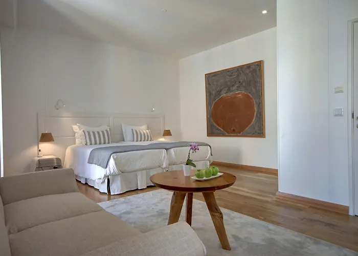 Solar Dos Mouros Πανσιόν 4*