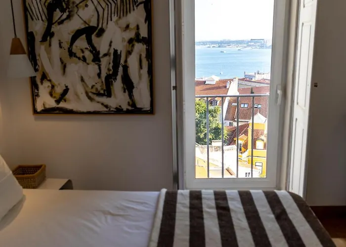 Πανσιόν Solar Dos Mouros 4*